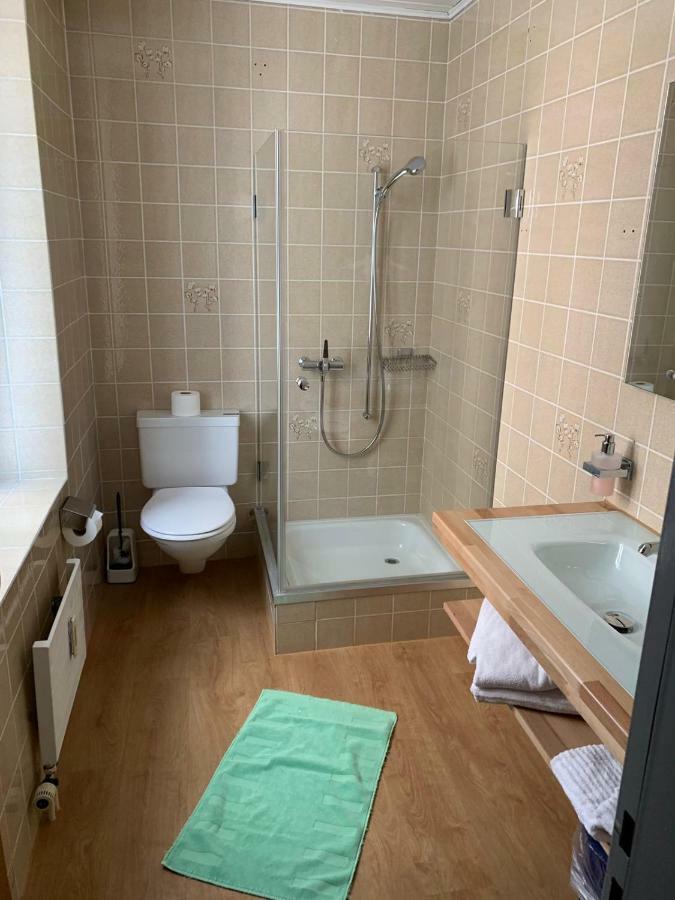 Studios With Kitchenette Birsfelden Dış mekan fotoğraf